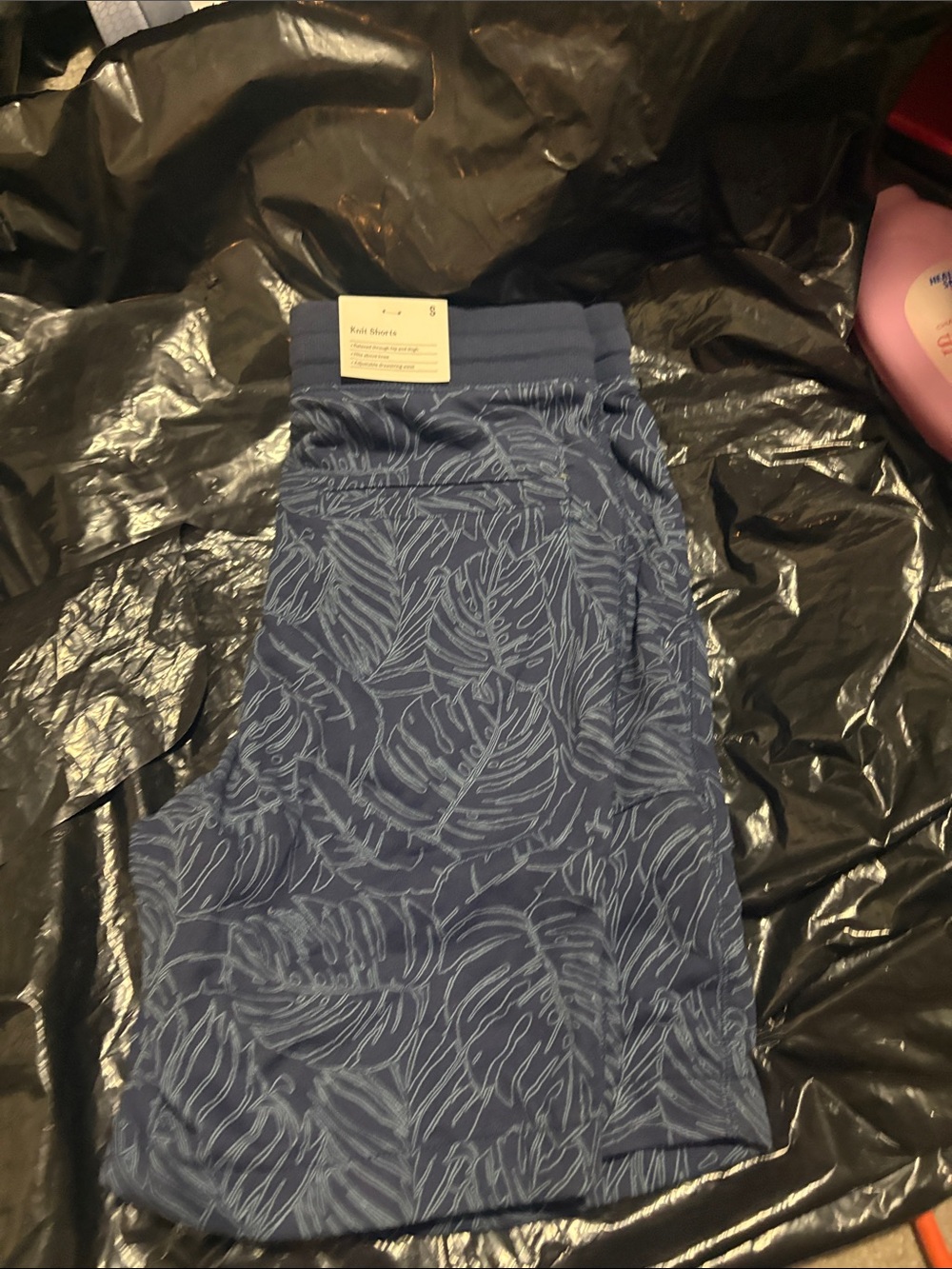 Men's Blue Leaf-Print Athletic Shorts
